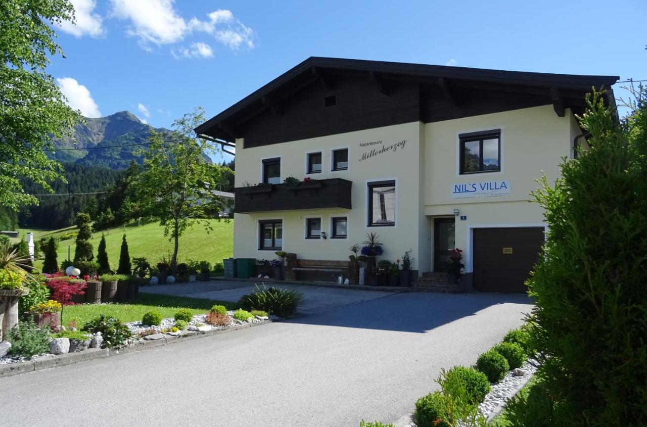 Ferienwohnung Mitterherzog - Chambres d’hôtes Hochfilzen