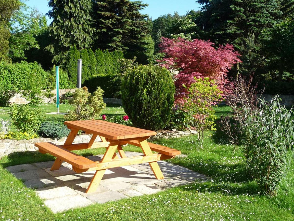 Ferienhaus Villa Maria - Ferienwohnung Chippendale - B&B Kurort Gohrisch