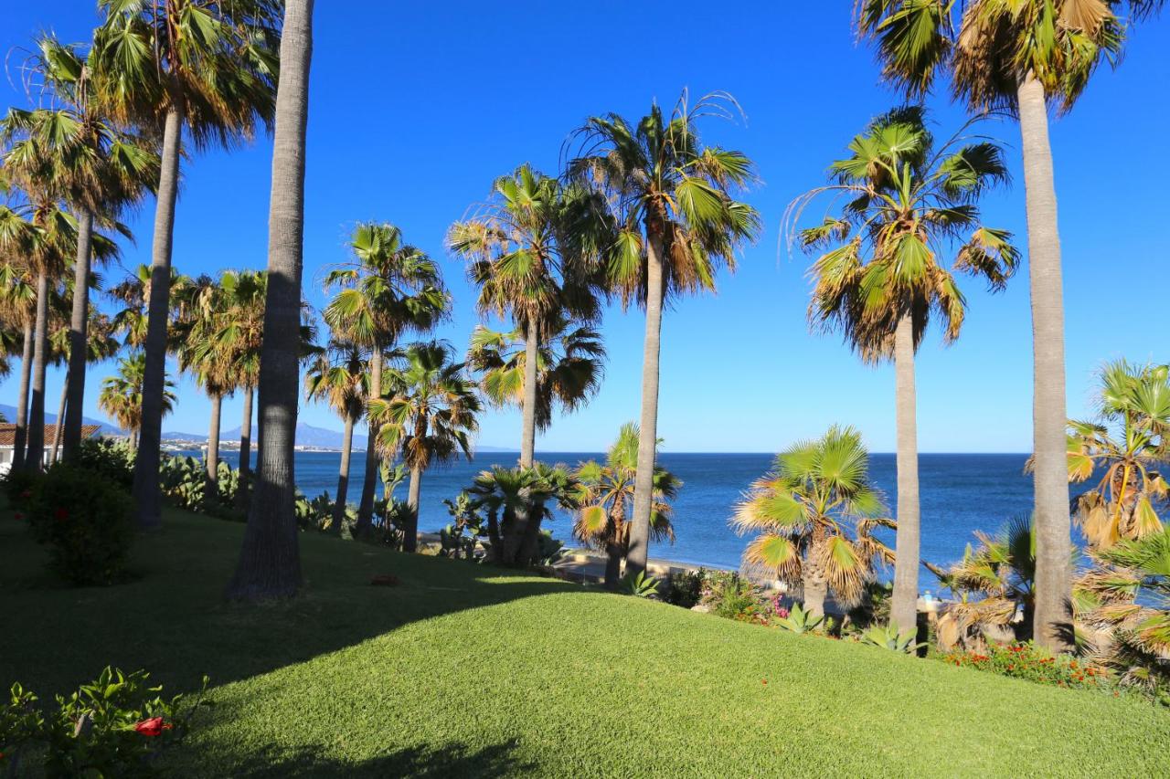 ESTEPONA Premium Beach House - B&B Estepona