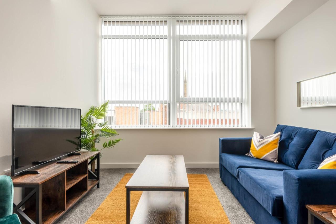 Modern 1 Bed Central Rotherham Apartment - B&B