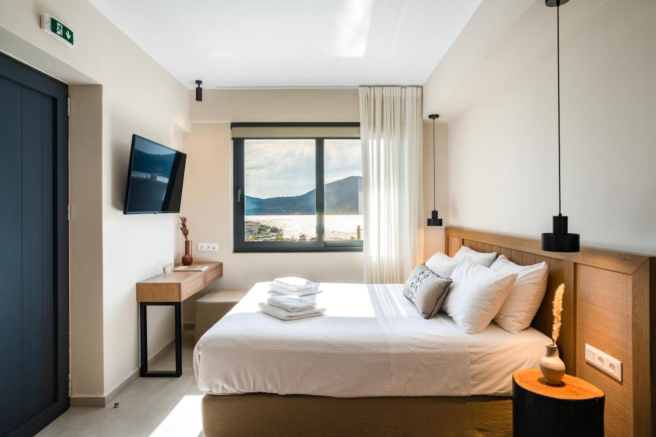 Dreibettzimmer mit Meerblick