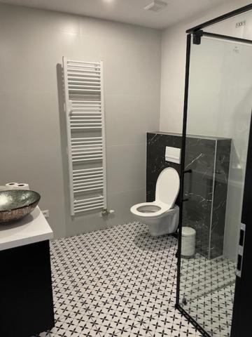 Apartamento de 1 dormitorio con terraza