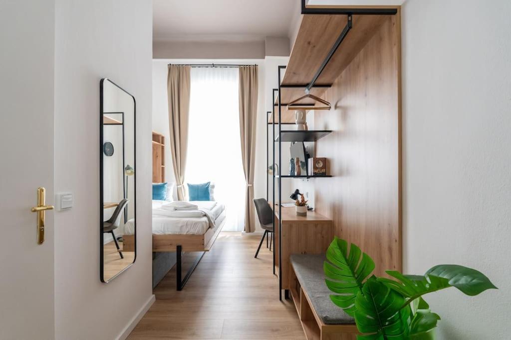 Lake Suite, Self Check-In by HM - Ferienwohnung