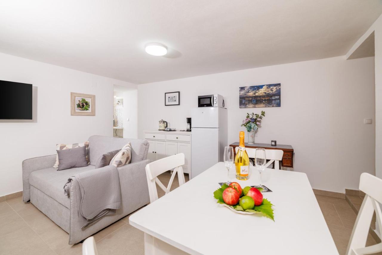 Holliday house Smokvica - Ferienwohnung Jadranovo