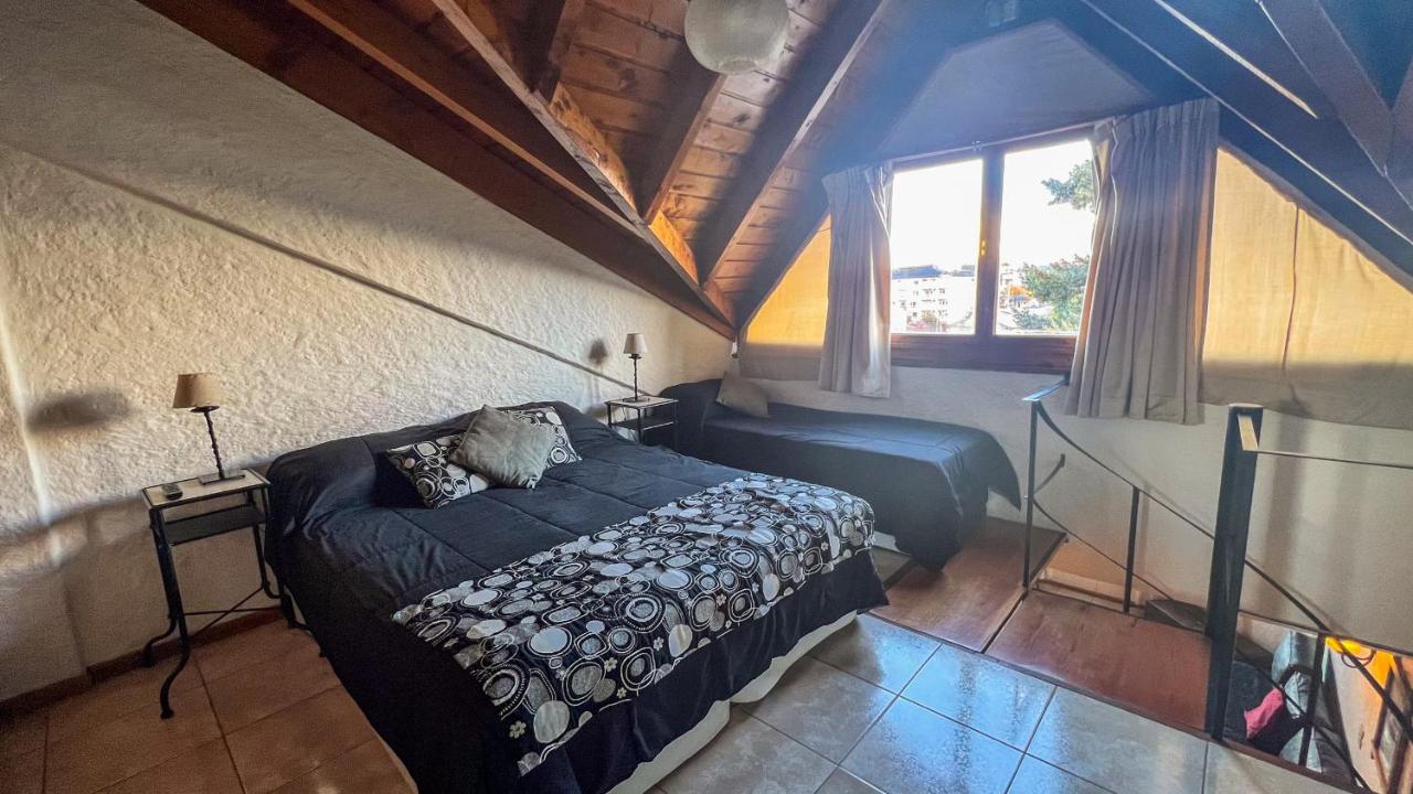 RentUp- Duplex luminoso a pasos del Centro Civico - Ferienwohnung Bariloche