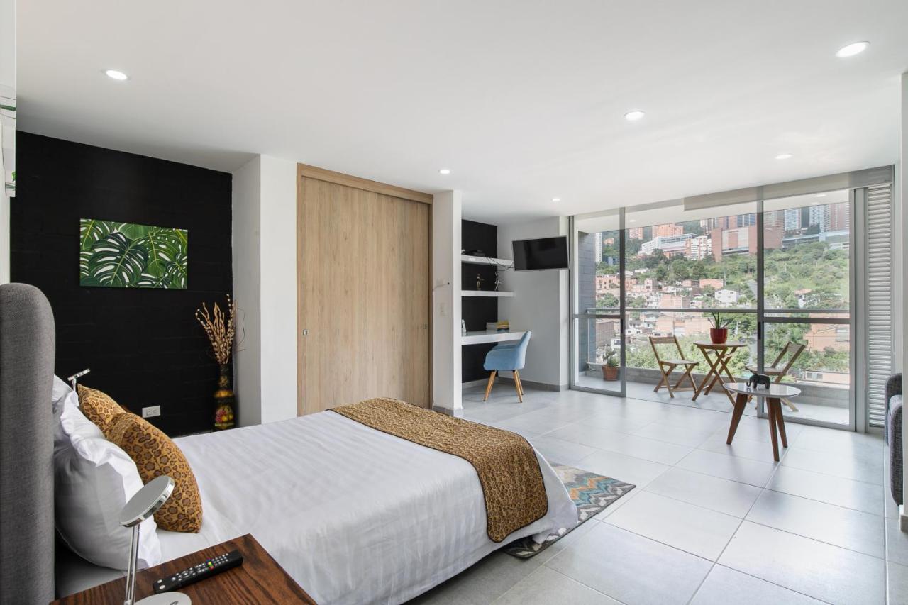 Studio with Balcony