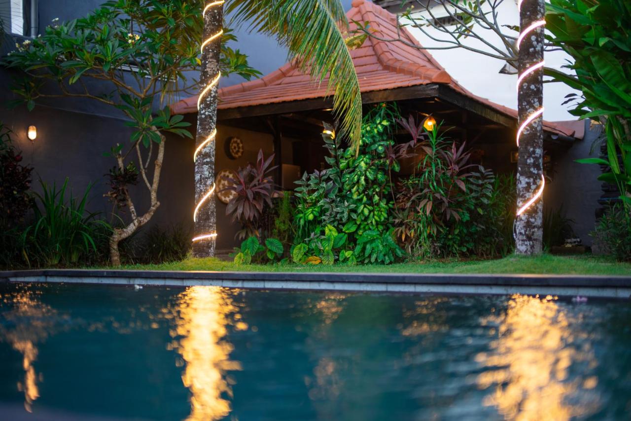 Villa Lumbung Sari - Tropical Balinese Experience - Chambres d’hôtes Canggu