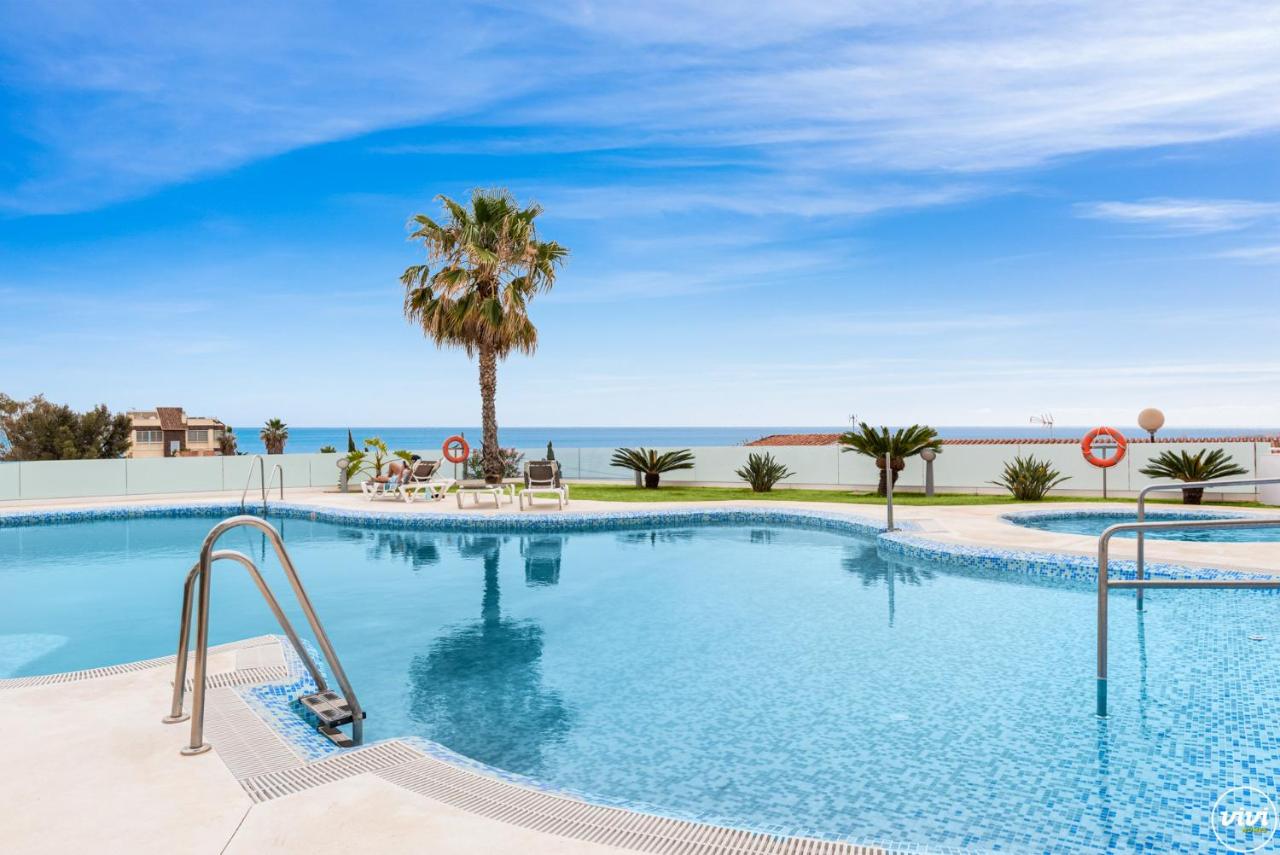 ViVi Homes - Sultana Gym, Pool, Terrace & Sea View - B&B Fuengirola