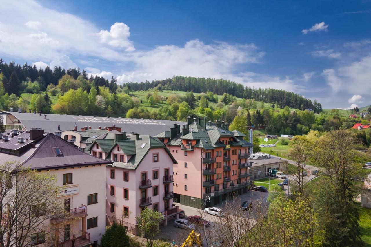 Apartamenty City Center Silver - bezpłatny parking - Chambres d'hôtes Krynica-Zdrój
