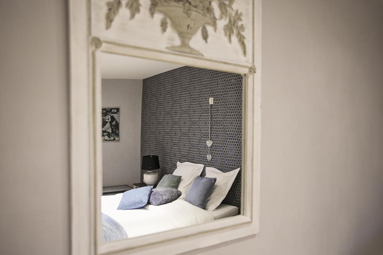 Kamer met Kingsize Bed en Uitzicht op de Tuin