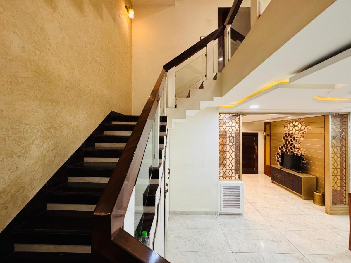 Home Escape 3BHK Luxury Duplex, Vijay Nagar - B&B