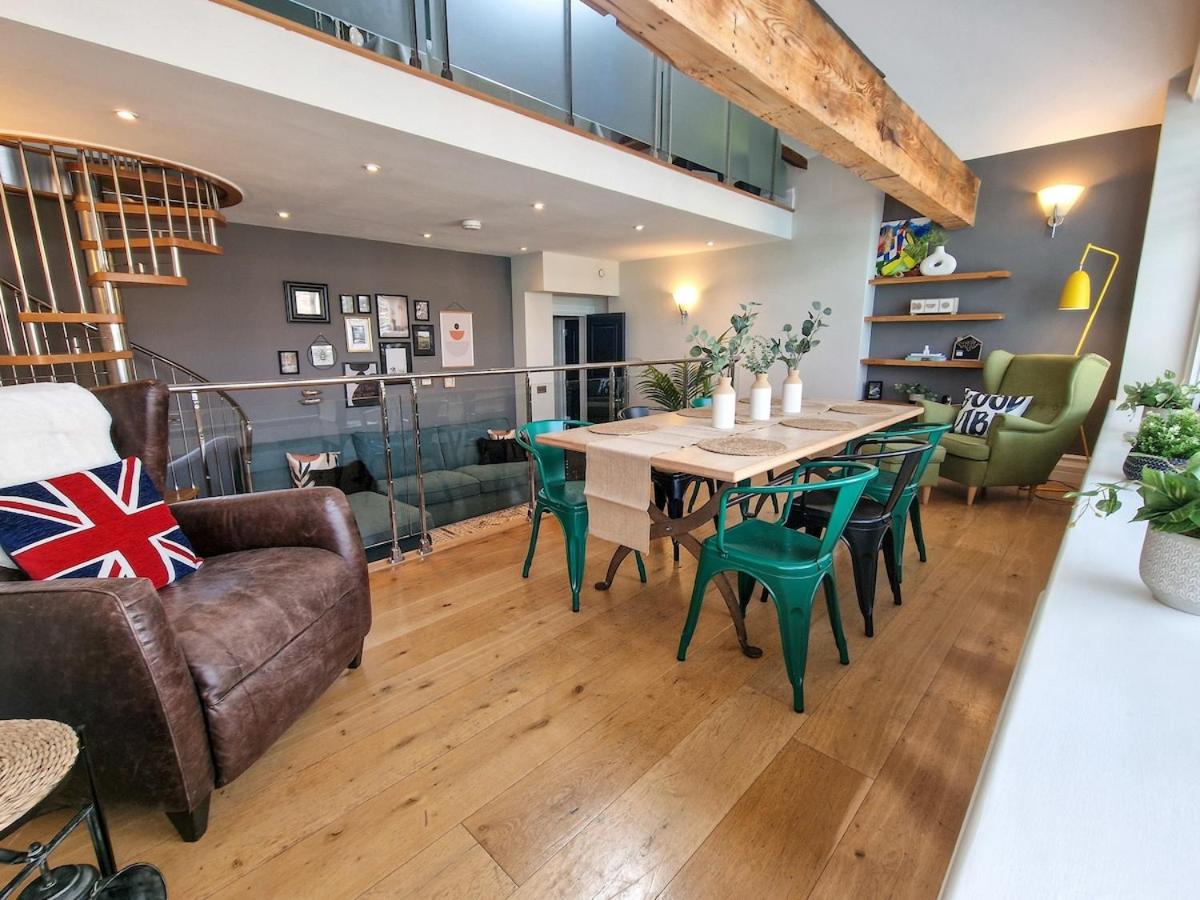Luxury Piccadilly Duplex Flat by City SuperHost - B&B