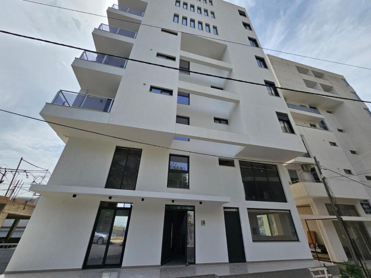 Green Pearl Studio Sea View - B&B Sarandë