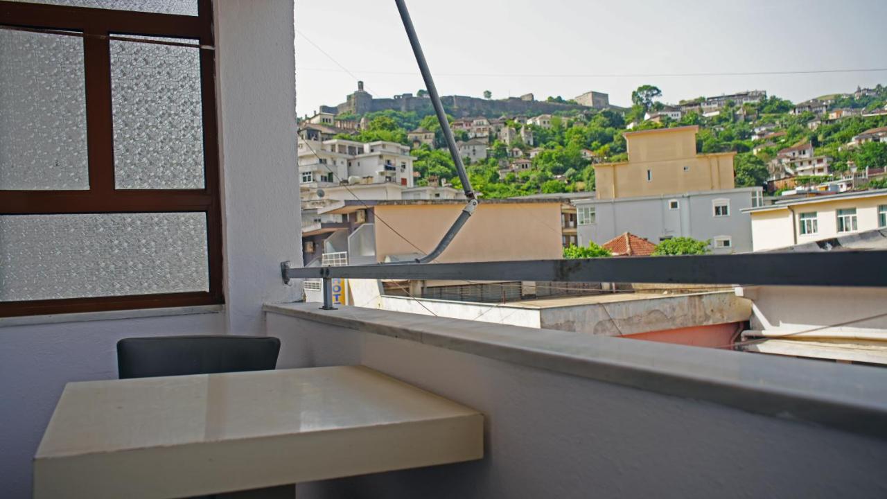 Melek Luxury Apartment Unit 15 - Ferienwohnung