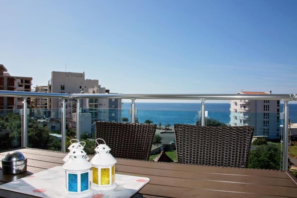 Sea view dobra voda - B&B