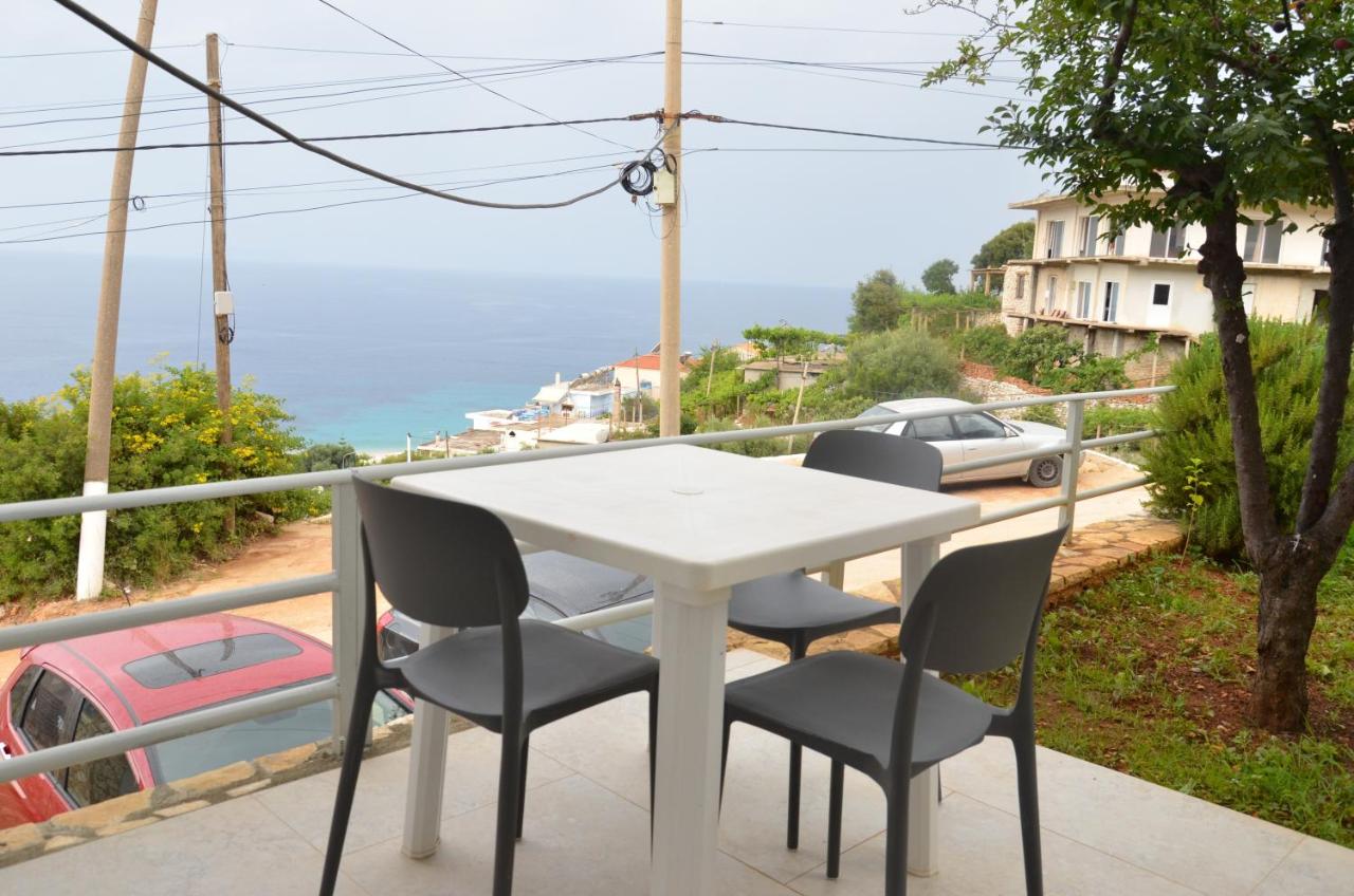 Harmonia Himara - B&B Himarë