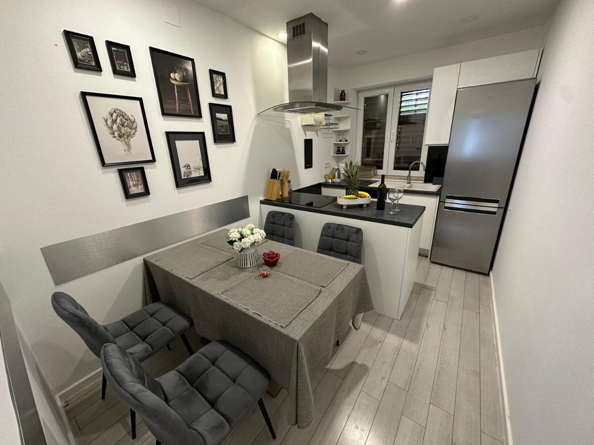 Apartment Leo - Ferienwohnung Zadar