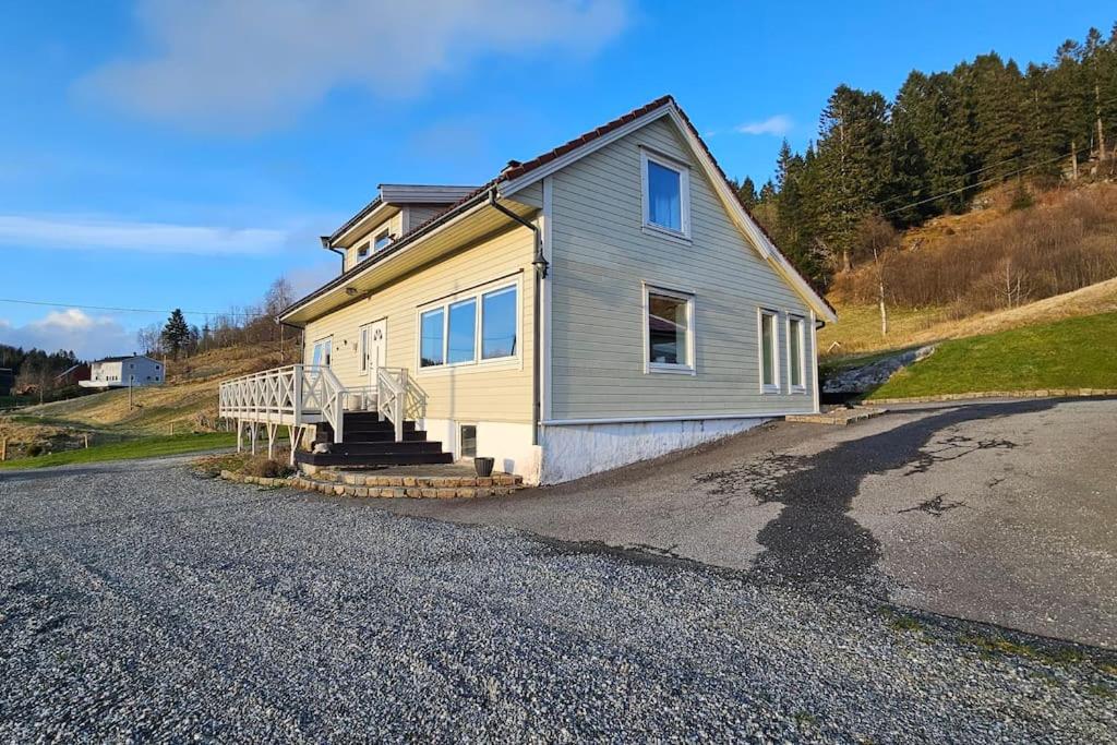 Hus på Røsland gard - Ferienwohnung