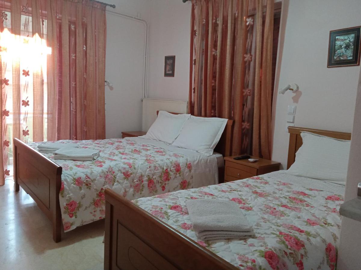 Triple Room with Terrace