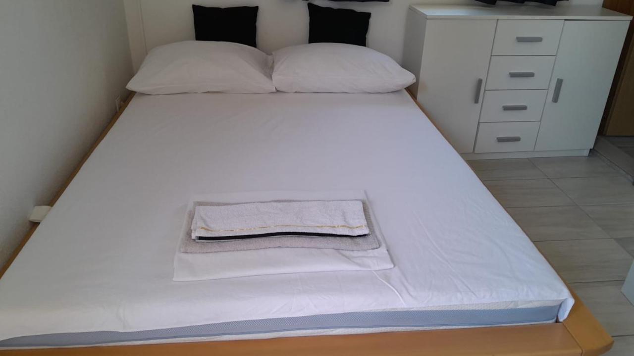 Studio Apartment Sanja 3 - B&B Neum