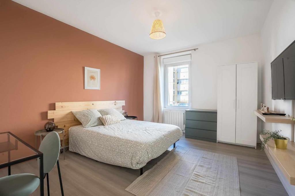 Le Charlie - Lumineux - Spacieux - Jardin - B&B Jœuf