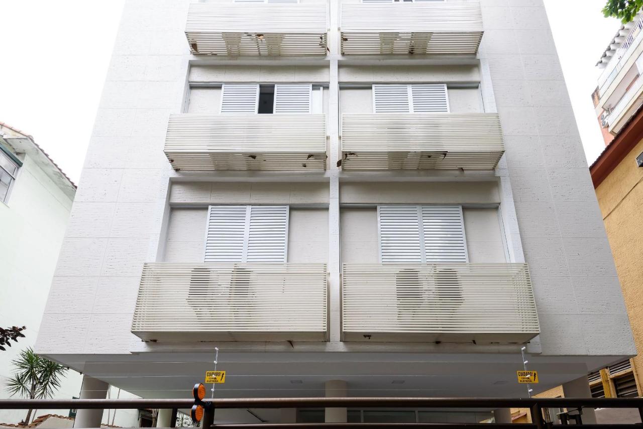 Moderno Quarto & Sala em Copacabana | MFB 76/203 - B&B Rio de Janeiro