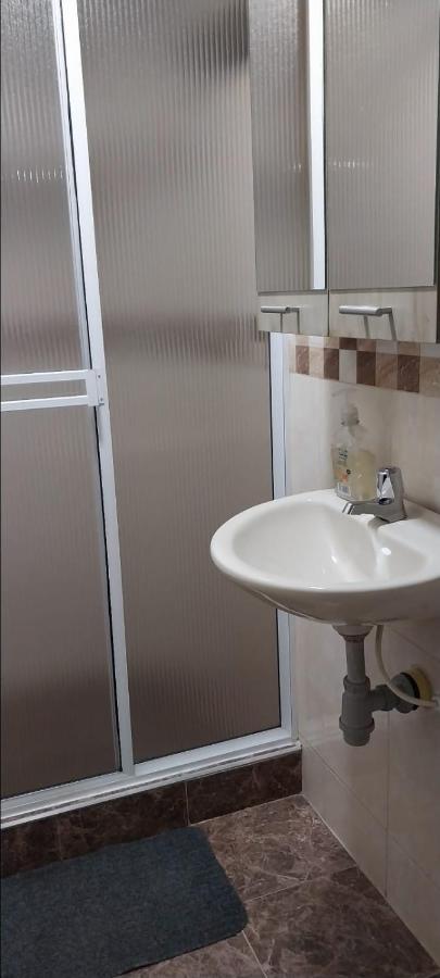2-1 Habitación Independiente cerca al aeropuerto de Cali - Ferienwohnung Palmira