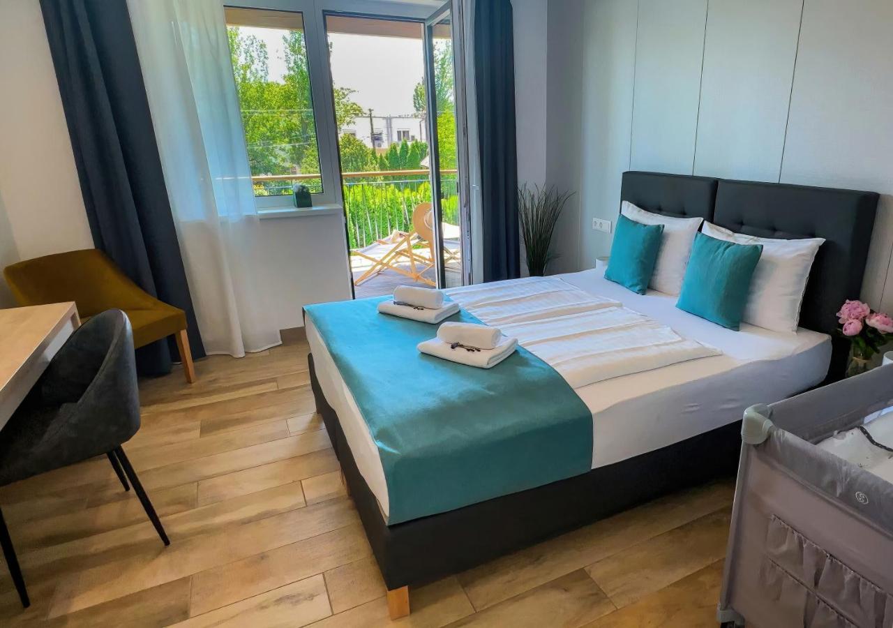 Doppelzimmer mit Poolblick