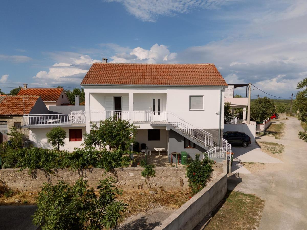 Apartment Matic Sonkovic - B&B Skradin