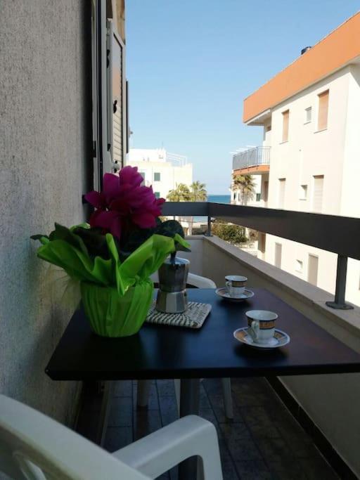 Delizioso appartamento vista mare - B&B