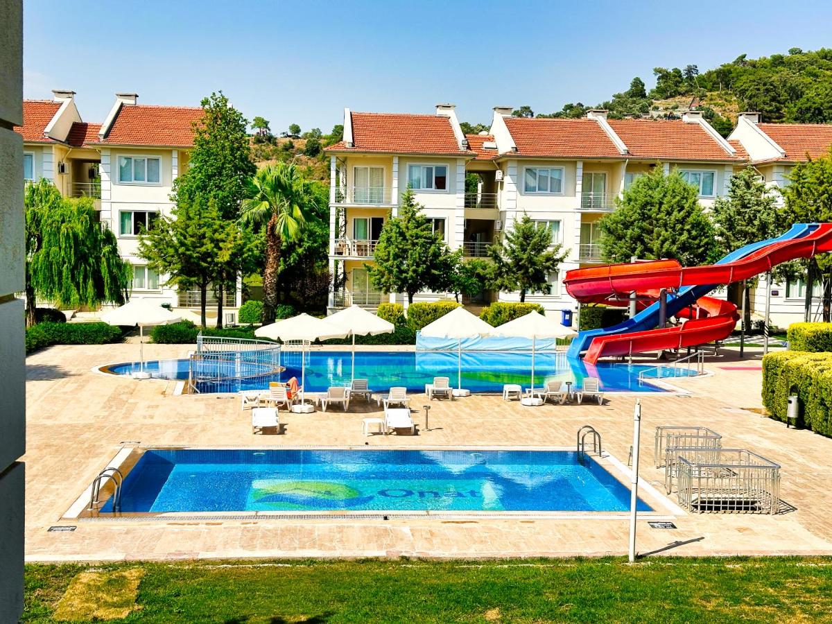 Apartment mit Balkon