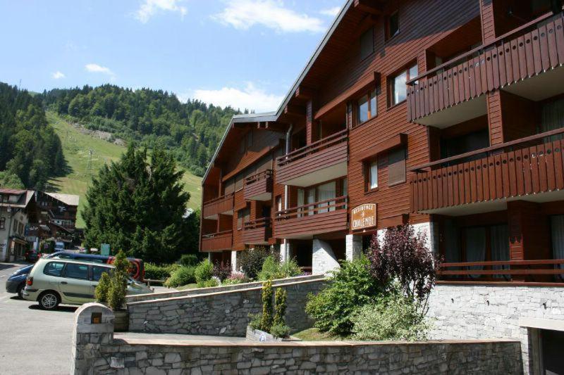 CHALENDE 12 : Au coeur du village et à 200m des pistes - B&B Morzine