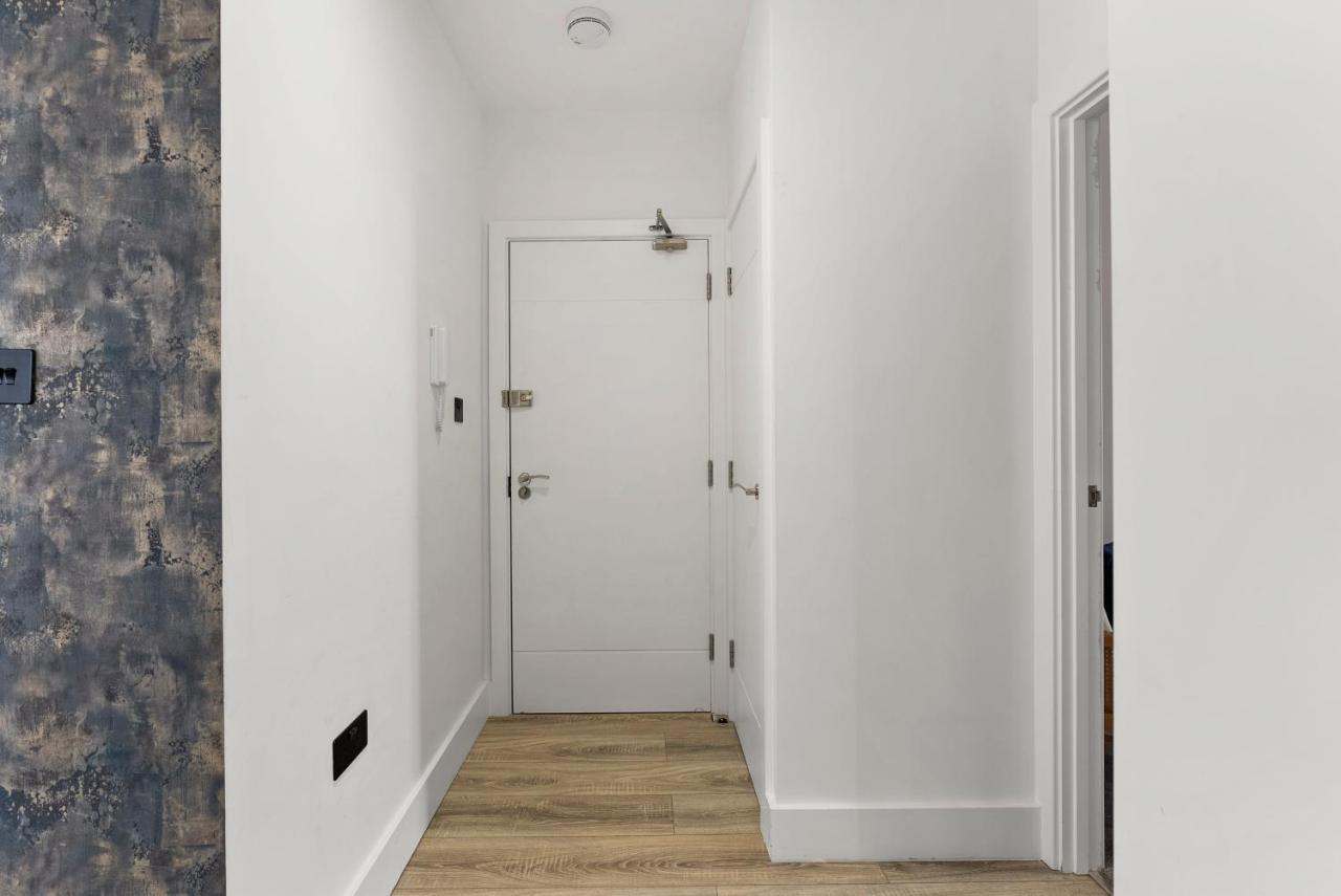 Comfortable 2-Bedroom Stay in Norwich - Bed and Breakfast