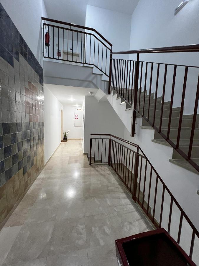 Home in Alcaidesa - sea & golf view with swimming pool - B&B