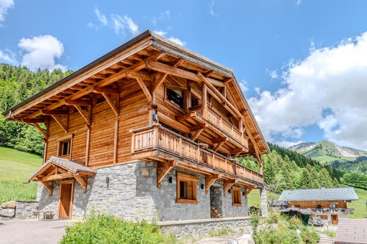 CHALET LES EVES - Bed and Breakfast