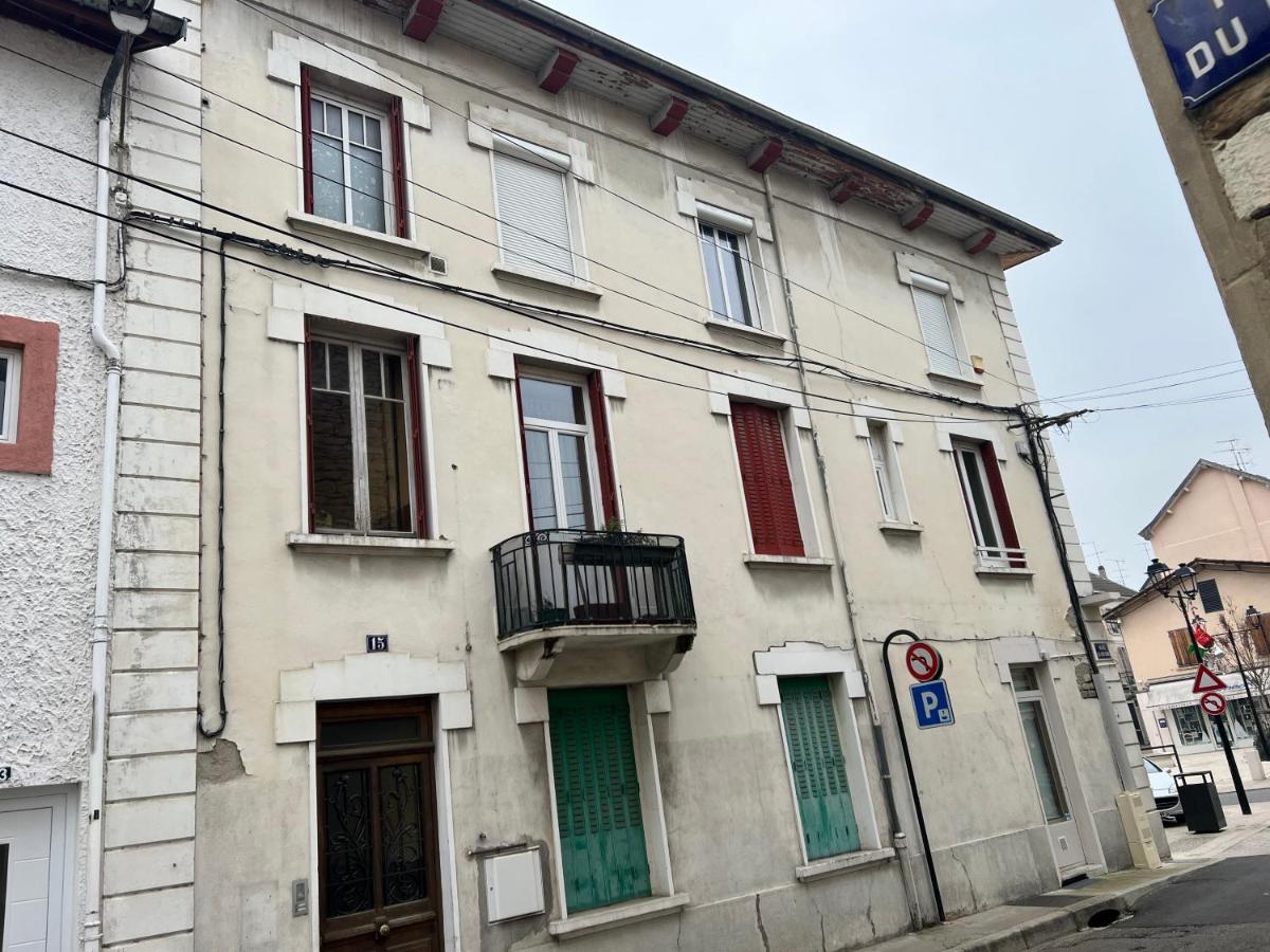 Appartement centre-ville très spacieux avec 4 chambres - B&B