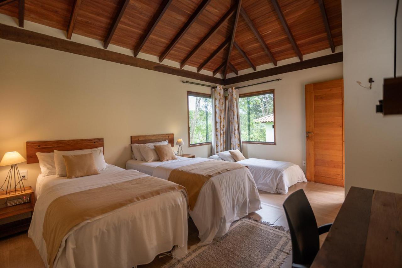Grote Kamer met 2 Bedden