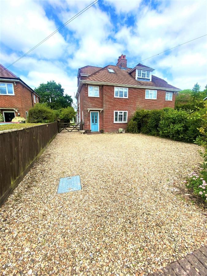 AS Brook Road - B&B Lymington