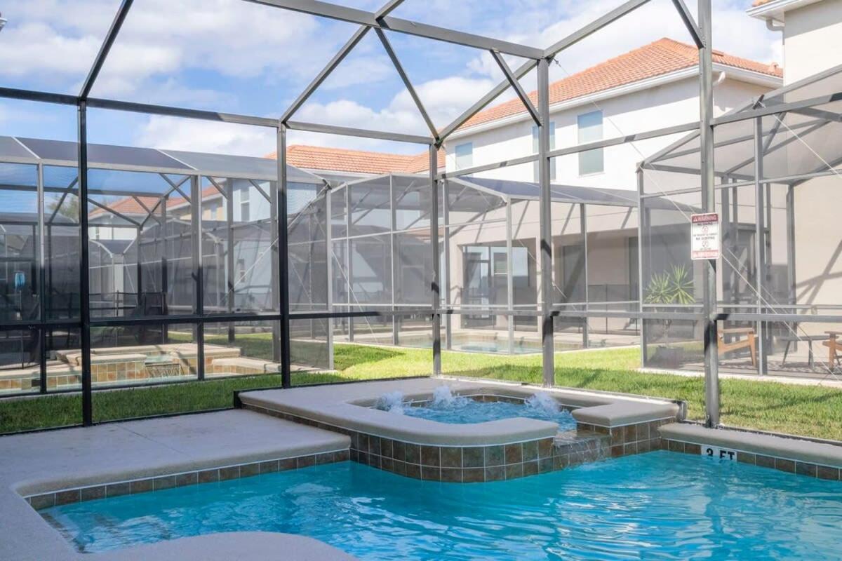 2934 Paradise Palms 6BR Home with Pool & Game Room - Ferienwohnung Kissimmee