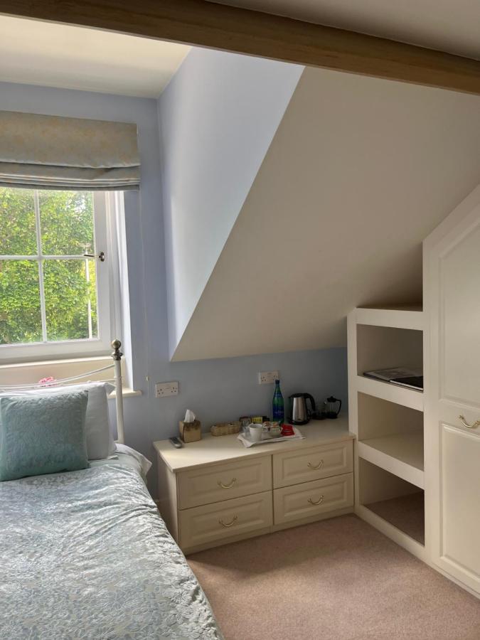 Single Room with Bathroom