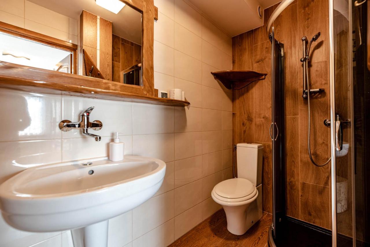 Chambre Triple avec Salle de Bains