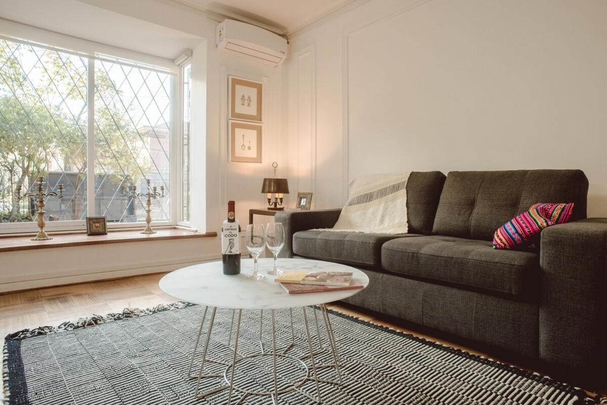 Amplio Apartamento Duplex en Providencia - B&B Santiago del Cile