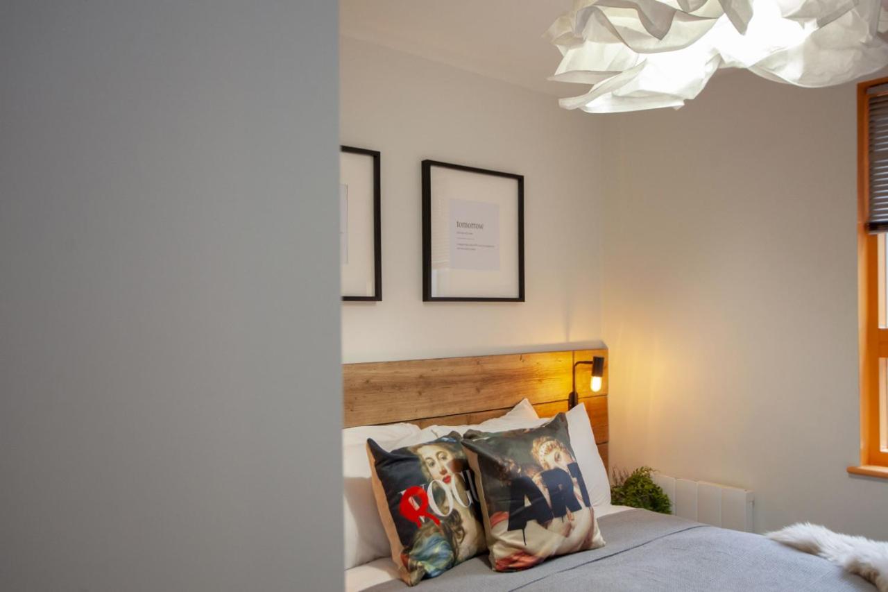 Higgihaus 34 Cabot Mews - Bed and Breakfast Bristol