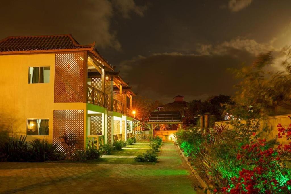 Residencial Java Bangalos B2 - B&B
