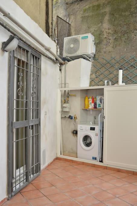 Casa Chiara-Holiday House Appartamento in centro - Chambres d’hôtes Salerne