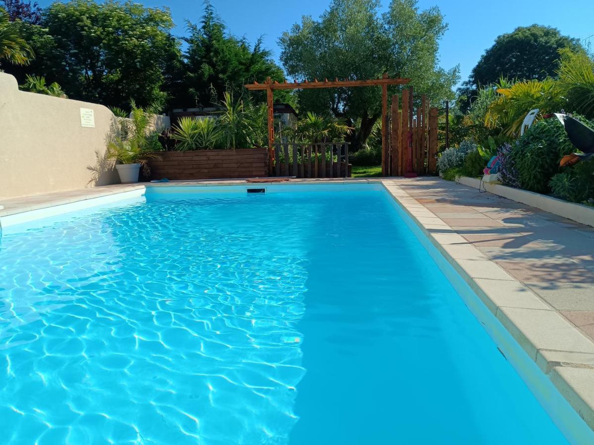 gite les rosiers au domaine des Sauvineries - B&B