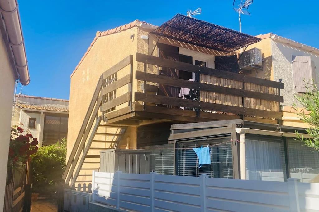 Résidence au bord de l étang de Thau - B&B