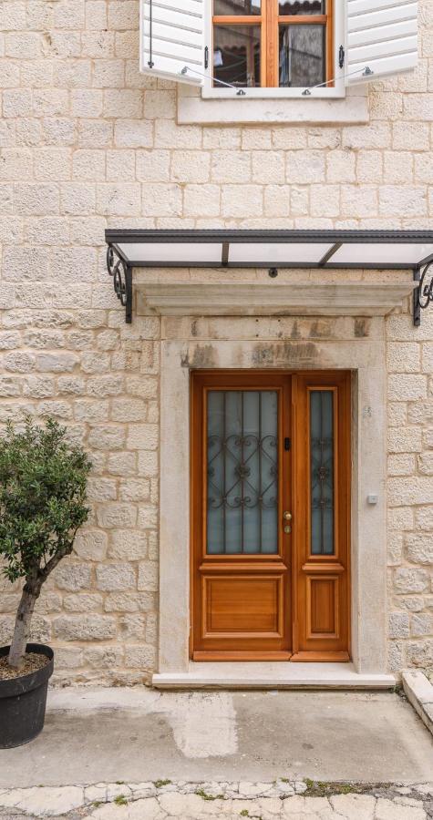 Oleander Trogir Suites - B&B Traù