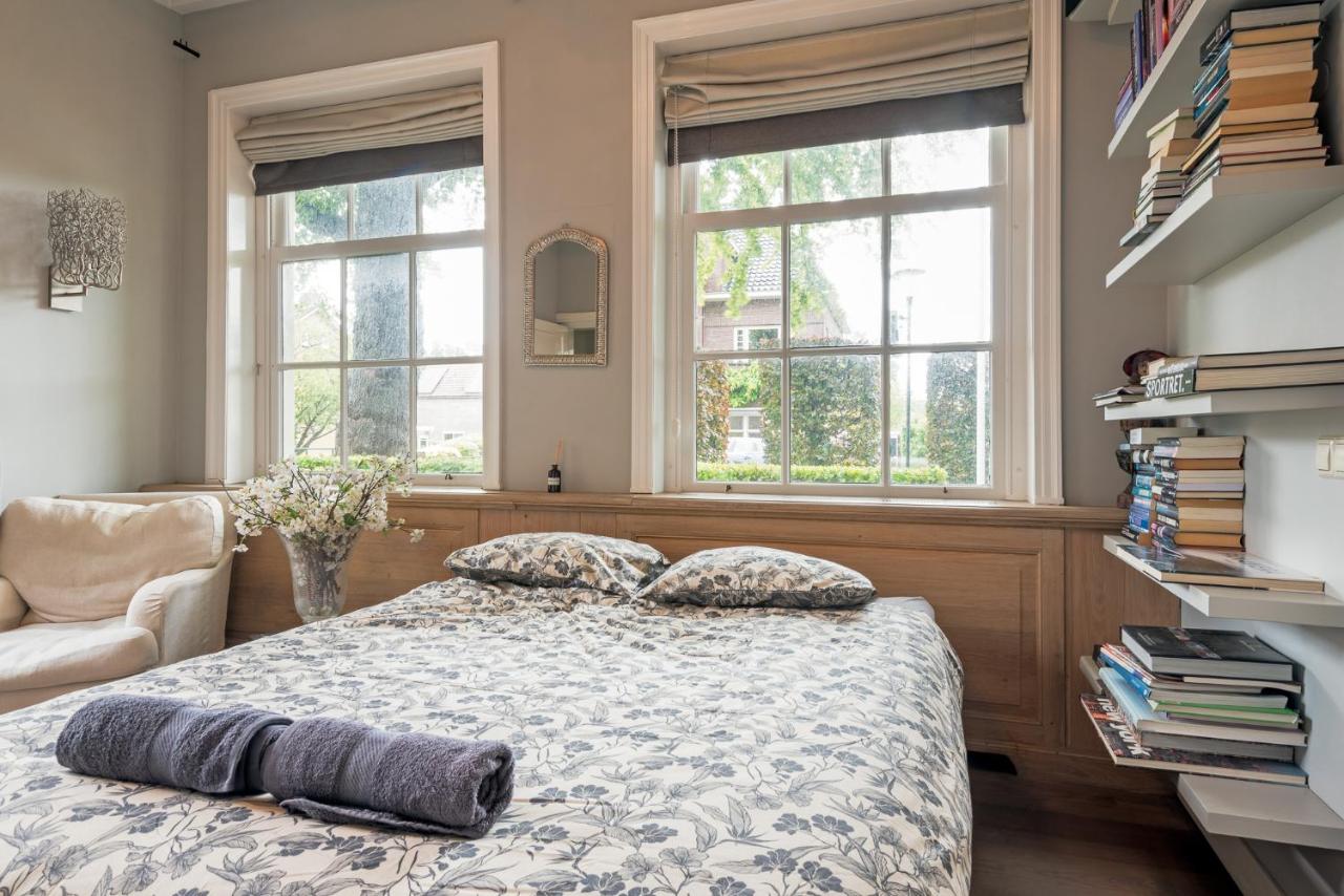 Tweepersoonskamer met Gedeelde Badkamer