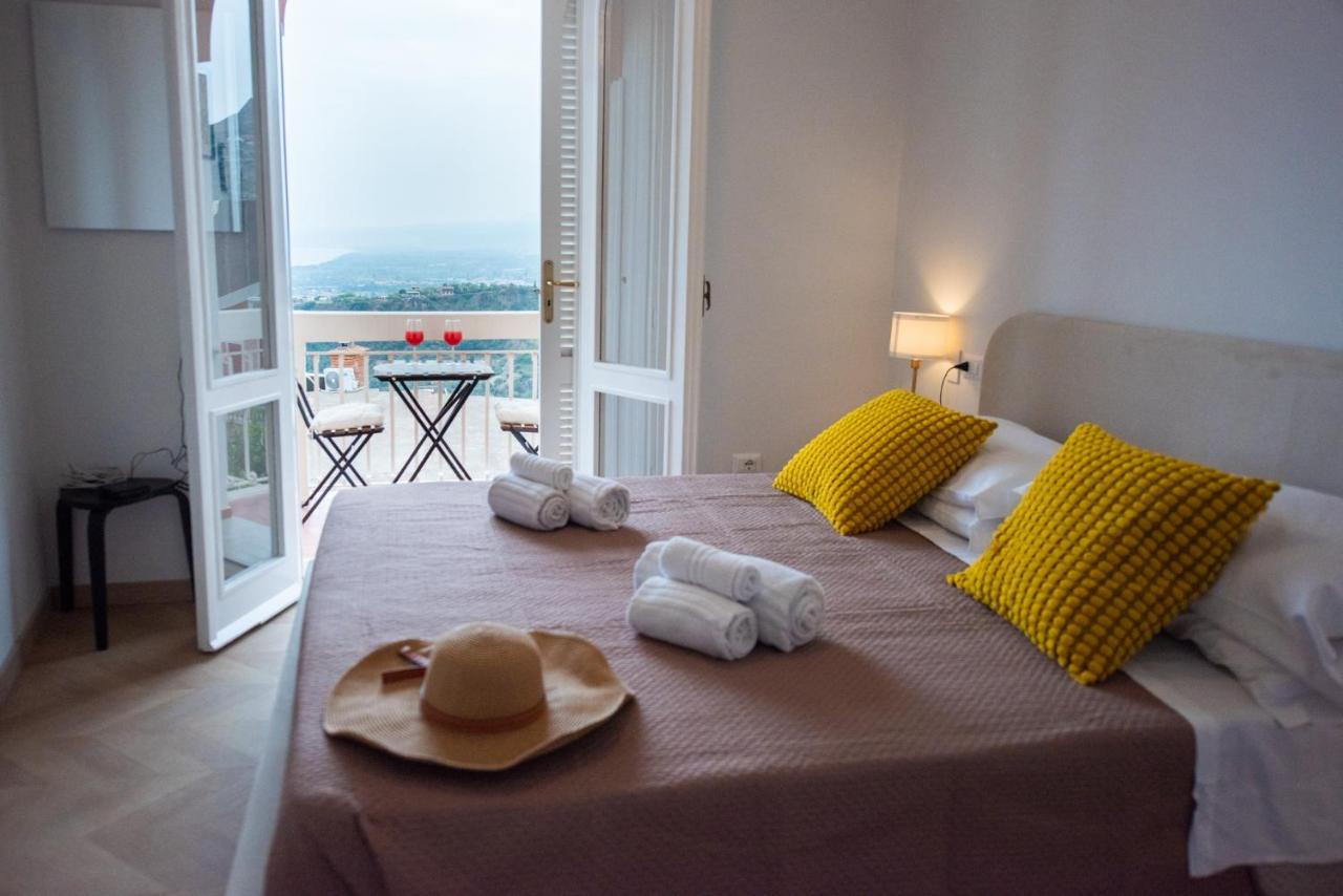 One-Bedroom Apartment with Balcony and Sea View